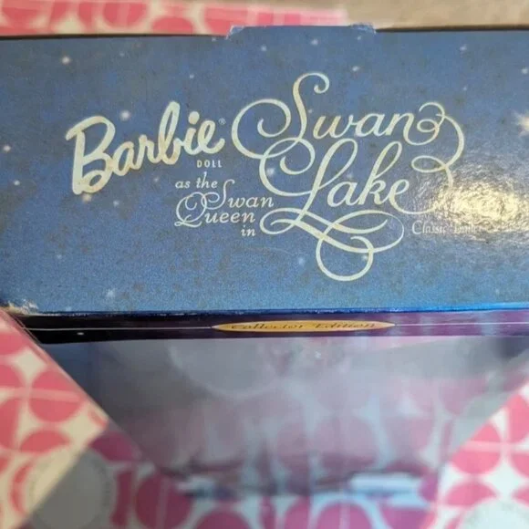The Swan Queen Barbie Swan Lake Doll Classic Ballet Series Collector 1997 Mattel - Picture 6 of 11